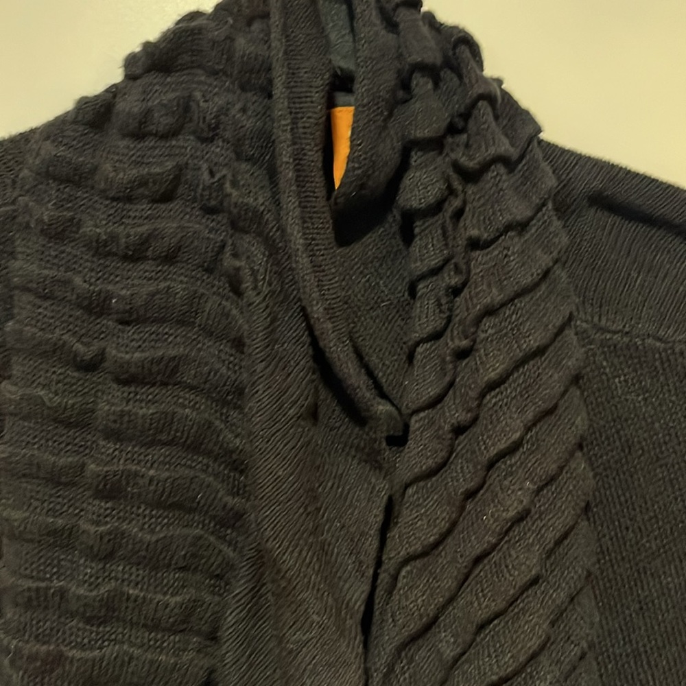 Lucy Black Cardigan - M